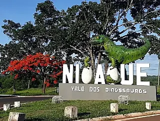 Prefeito e secretário fura-fila da Covid são multados e punidos em Nioaque
