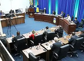 Câmara de Dourados realiza sessão e entra em recesso