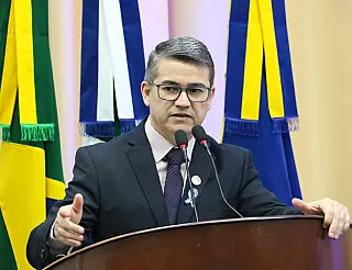 Fabio Luis diz que 'situação é cansativa'