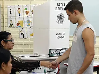Eleitorado brasileiro está 'ficando velho'