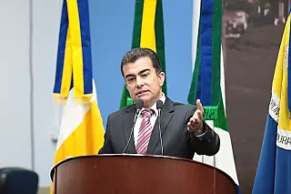 Atraso em kit escolar prejudica 28 mil alunos em Dourados