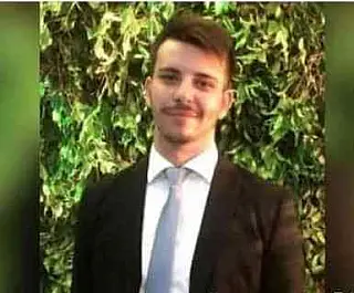 Família procura por rapaz, desaparecido há um mês