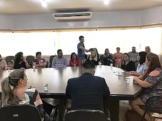 Em ato de posse, Délia anuncia estudos para criar terceiro Conselho Tutelar
