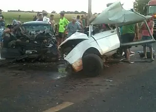 Tentativa de ultrapassagem perigosa mata cinco em rodovia do Estado