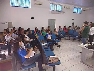 Técnicos dos Cras se capacitam para orientar sobre o BPC com a reforma