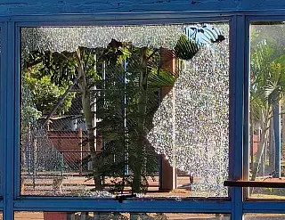 Vândalos atacam patrimônio público de Dourados