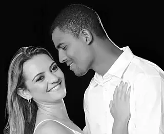 Casal morre em colisão de moto com caminhonete a caminho de Campo Grande