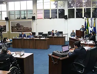 Câmara de Dourados volta ao trabalho