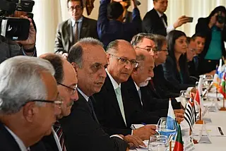 Governadores esperam acordo com Palácio sobre partilha de multas da repatriação