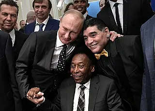 Exaustão pode ser a causa de Pelé ter recusado convite para ir a Londres