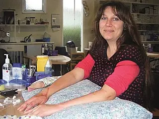 Minhas mãos foram reimplantadas após ataque do meu namorado