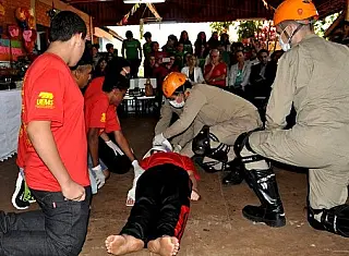 Corpo de Bombeiros alerta: sob efeito do álcool, quem sabe nadar também afoga
