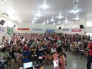 Professores param por um dia, segunda-feira, contra reforma da Previdência