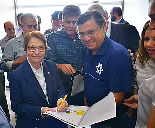 Ângelo protocola documento de apoio ao ecoturismo com ministra