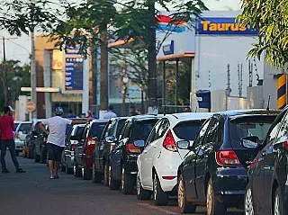 Advogado douradense escreve: A quem interessa a greve dos caminhoneiros