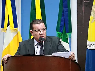 Três vereadores são presos em Dourados por 'continuar esquema de propinas'