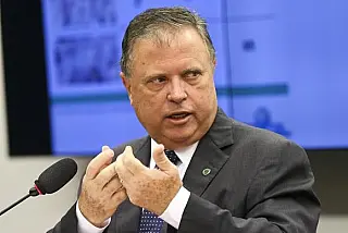 Blairo Maggi vai para os Estados Unidos na tentativa de retomar exportação de carne