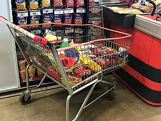 Cesta básica cai em Dourados
