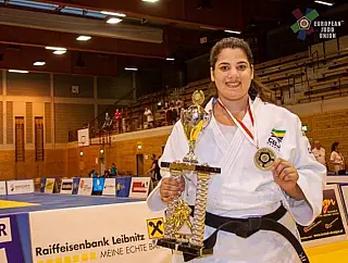 Camila Gebara participa de Grand Slam no Japão