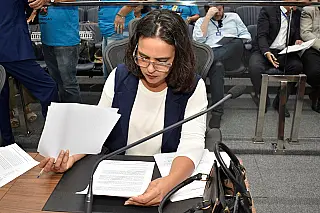 Gleice Jane pede cestas básicas para famílias afetadas pela seca