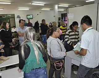 Detran atende até 16h30 a partir de segunda