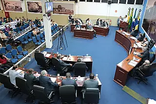 Vereadores reafirmam apoio a moradores durante cobrança de pavimentação asfáltica
