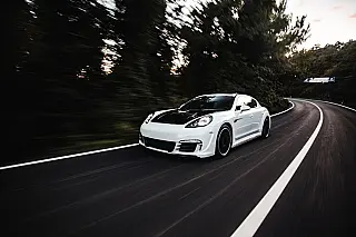 Além da velocidade, a essência dos carros esportivos