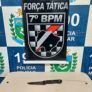 Suspeito de furtos é morto pela PM em confronto após ameaçar policiais com faca