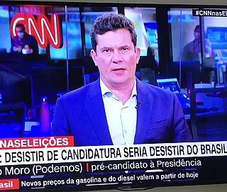 Moro desiste da disputa
