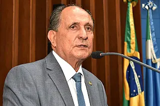 Zé Teixeira atende vereadores e encaminha reivindicações