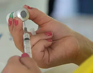 Saúde realiza campanha de multivacinação