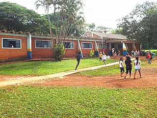 Aluno indígena testa positivo para Covid e escola fecha na aldeia