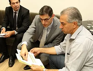 Reinaldo vai convocar 35 novos defensores concursados