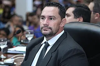 Vereador Juarez pede a implantação de semáforo na Rua Eulália Pires