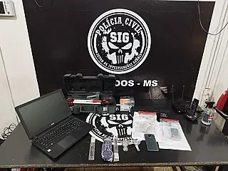 Polícia Civil fecha ponto de venda de drogas com apoio da PM