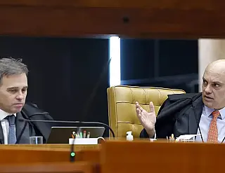 Fachin promete apurar troca de mensagens de Moraes com Vorcaro