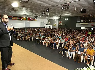Educadores participam de semana pedagógica antes da volta às aulas