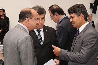Últimos integrantes para formação da CCJR deste ano são indicados pelo MDB e PSDB