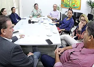 Governo amplia participação em concurso de professores