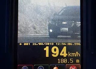 Radares flagram veículo a 194 km/h em rodovia do Estado