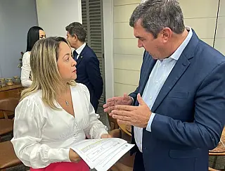 Riedel garante a Lia que entrega hospital em 2025