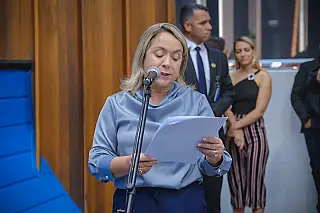 Novo projeto de Lia Nogueira amplia apoio às famílias atípicas