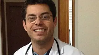 Após 8 meses em coma, morre médico agredido durante briga generalizada em restaurante