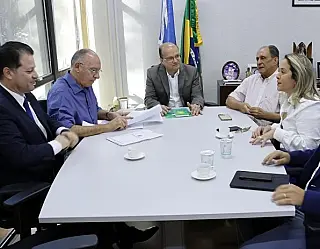Governo busca solução para desníveis em obra