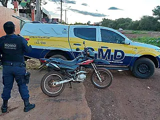 Foragido do Semiaberto é preso com moto furtada