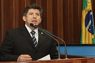 Justiça bloqueia bens do deputado Lídio Lopes por improbidade