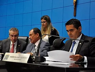 Governador muda Constituição e passa a comandar diretamente a Segurança Pública