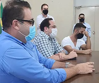 Decreto municipal segue o do Estado, mas ‘relaxa’ em atividades de aglomeração