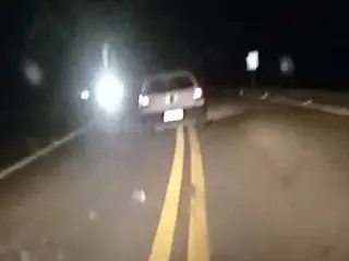 Traficante provoca perigo na rodovia durante fuga da PRF com carregamento de drogas