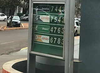 Combustíveis disparam